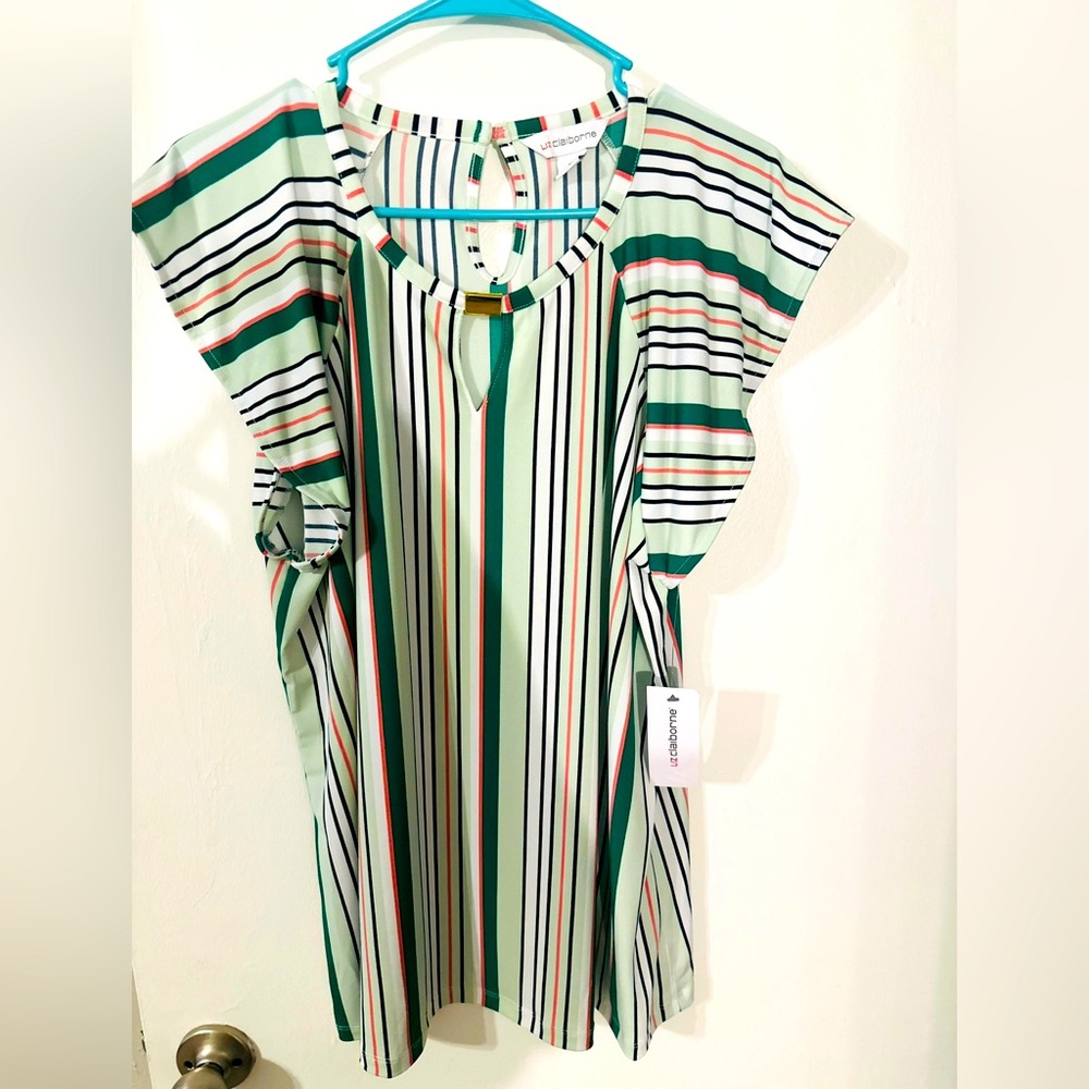 XL Liz Claiborne top NWT. Purchased from JCP.